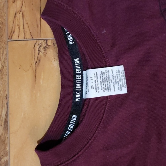 PINK limited edition sweatshirt racer stripe sleeves burgandy - Picture 2 of 3